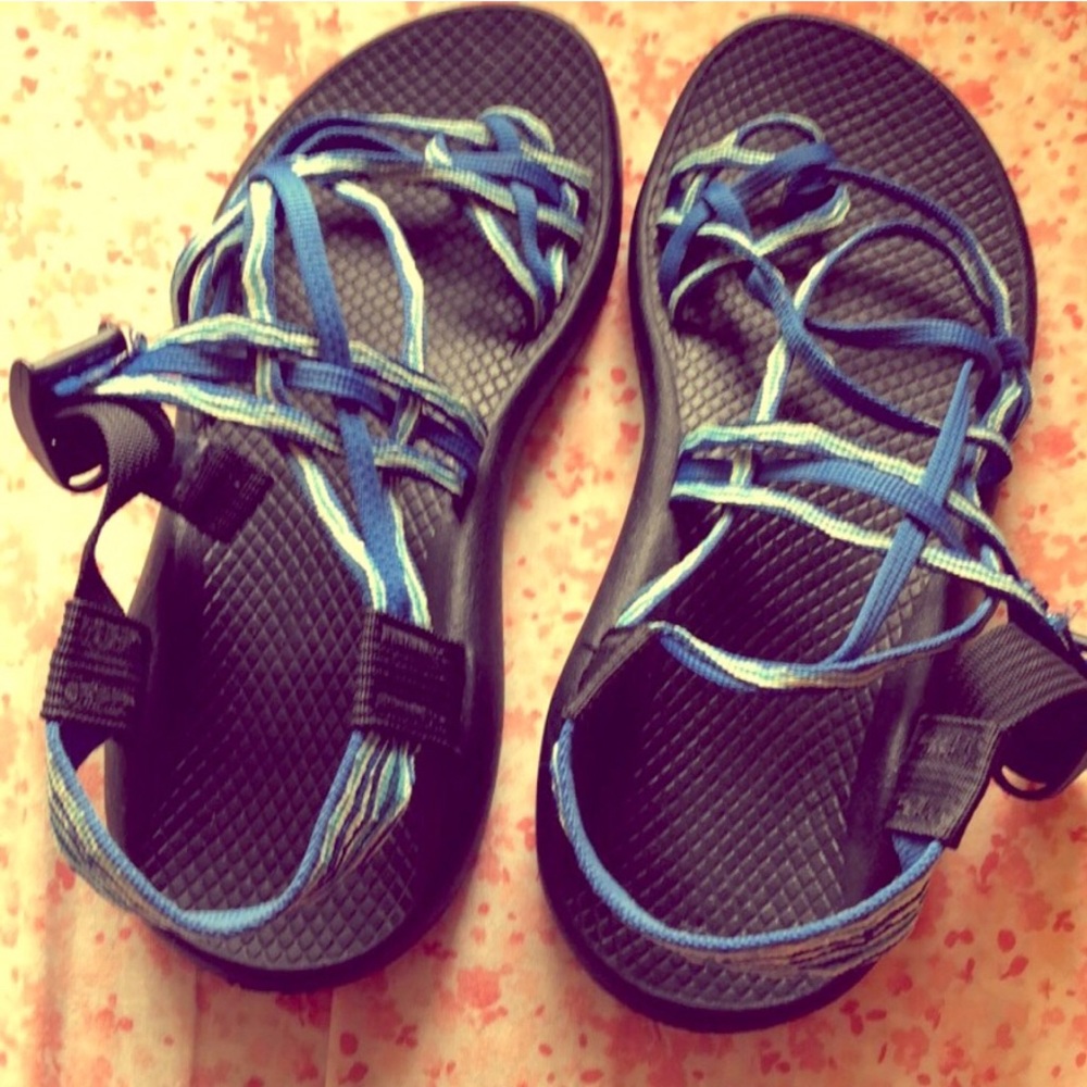 Chaco .. I’m looking for a pair I’m a size 8.5